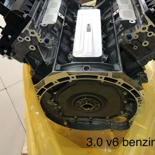 Land Rover LR079611 Komple Motor (V6) LR079611